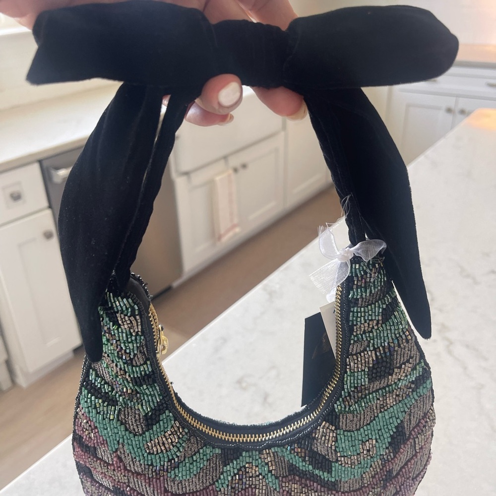 Beaded Multicolor Women's Shoulder Bag - Black Velvet Tie - Picture 5 of 5